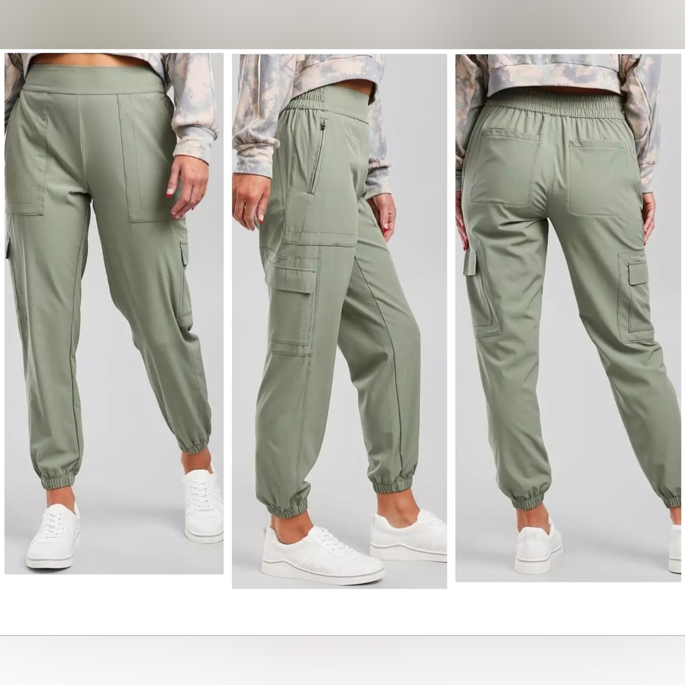 BKE Core Athletic Tapered Cargo Jogger Pull-On Pants, Light Olive Green, EUC!